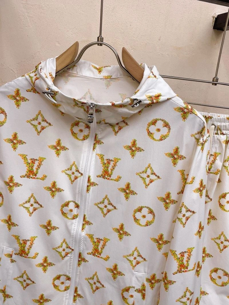Louis Vuitton Sunscreen Jacket Premium 132685