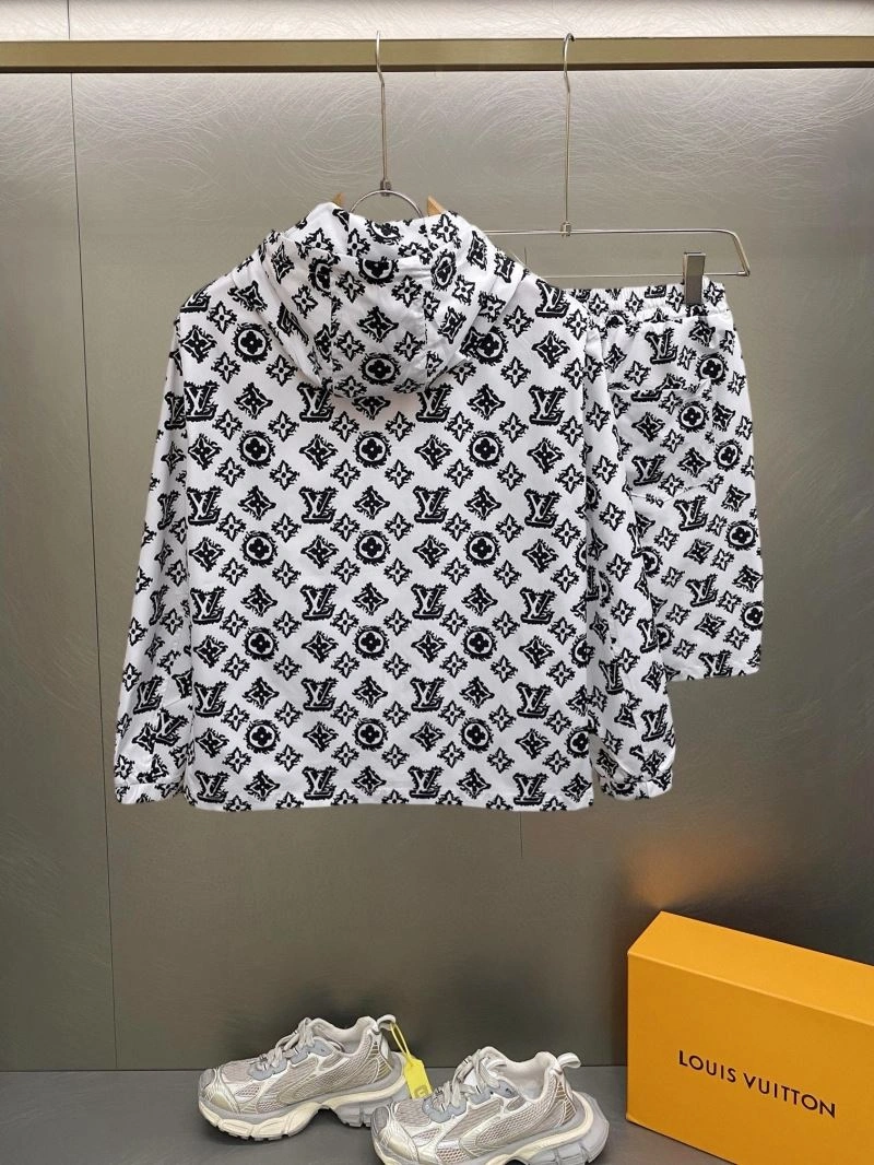 Louis Vuitton Sunscreen Jacket Durable 132683