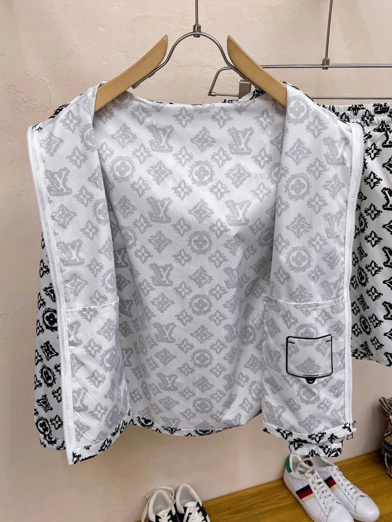 Louis Vuitton Sunscreen Jacket Durable 132683