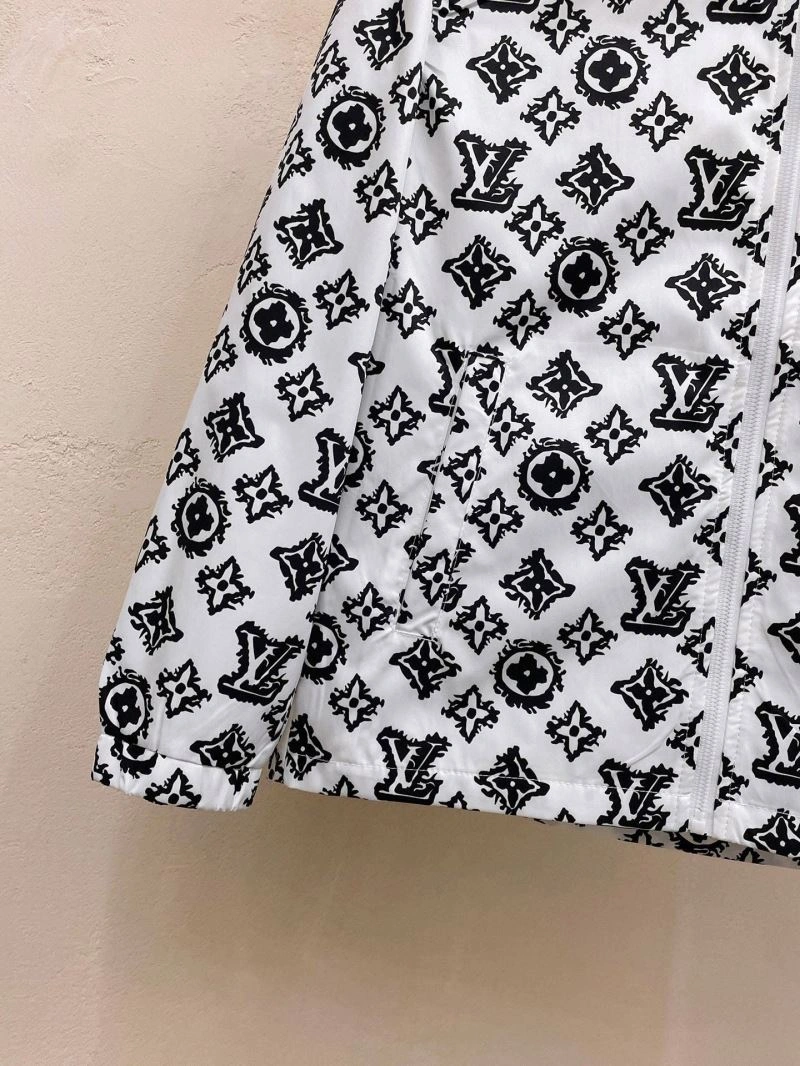 Louis Vuitton Sunscreen Jacket Durable 132683