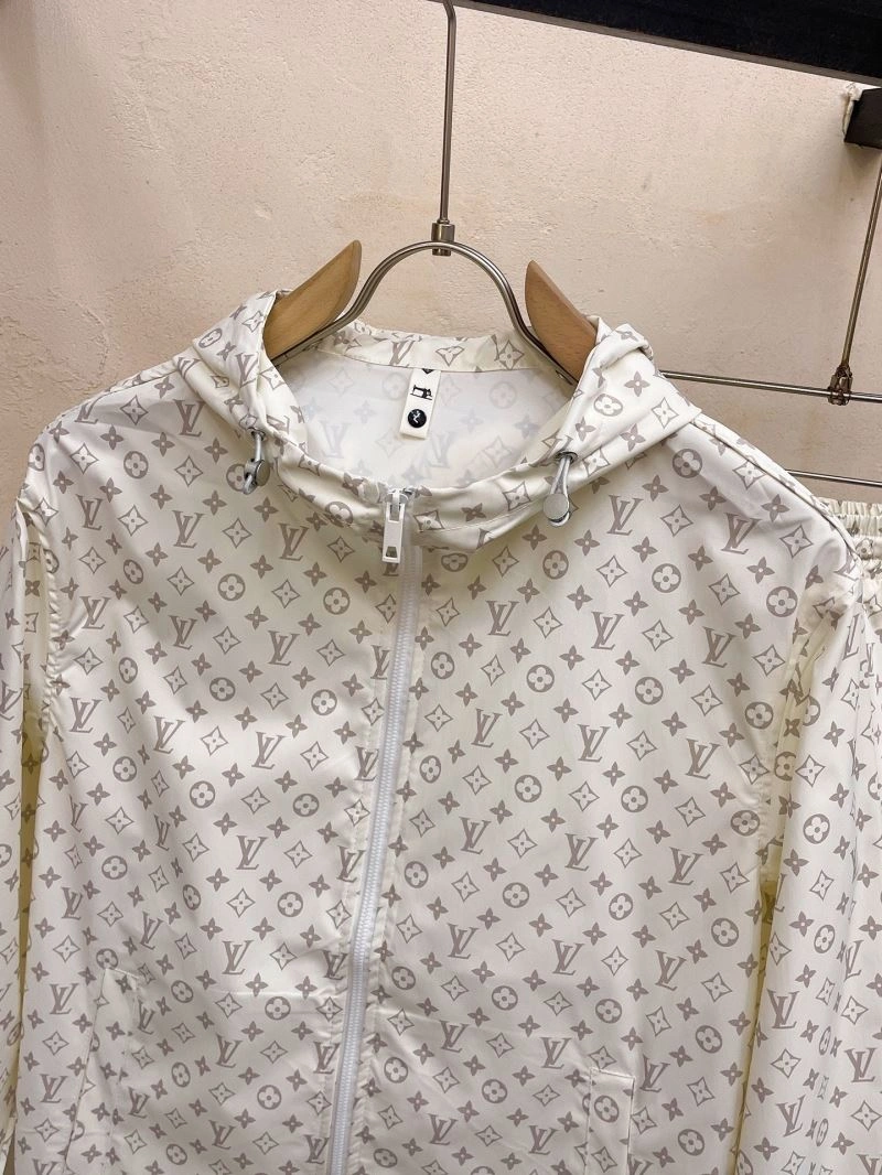 Reliable Louis Vuitton Sunscreen Jacket 132681
