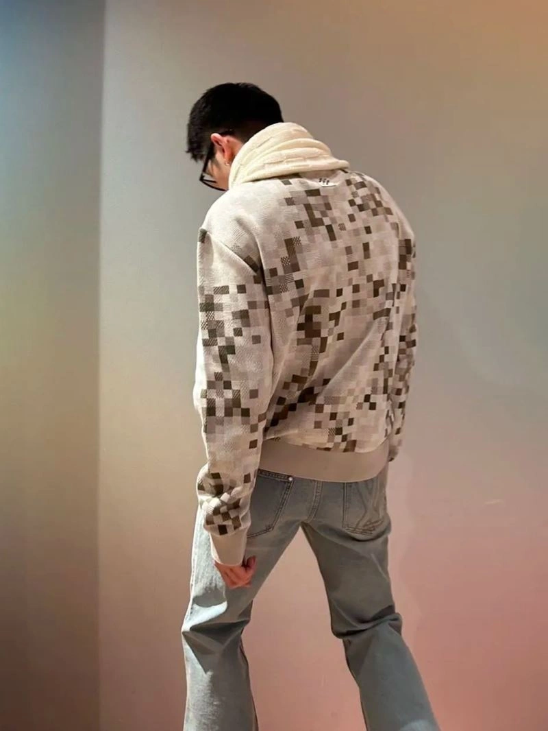Bright Louis Vuitton Sweaters 138503