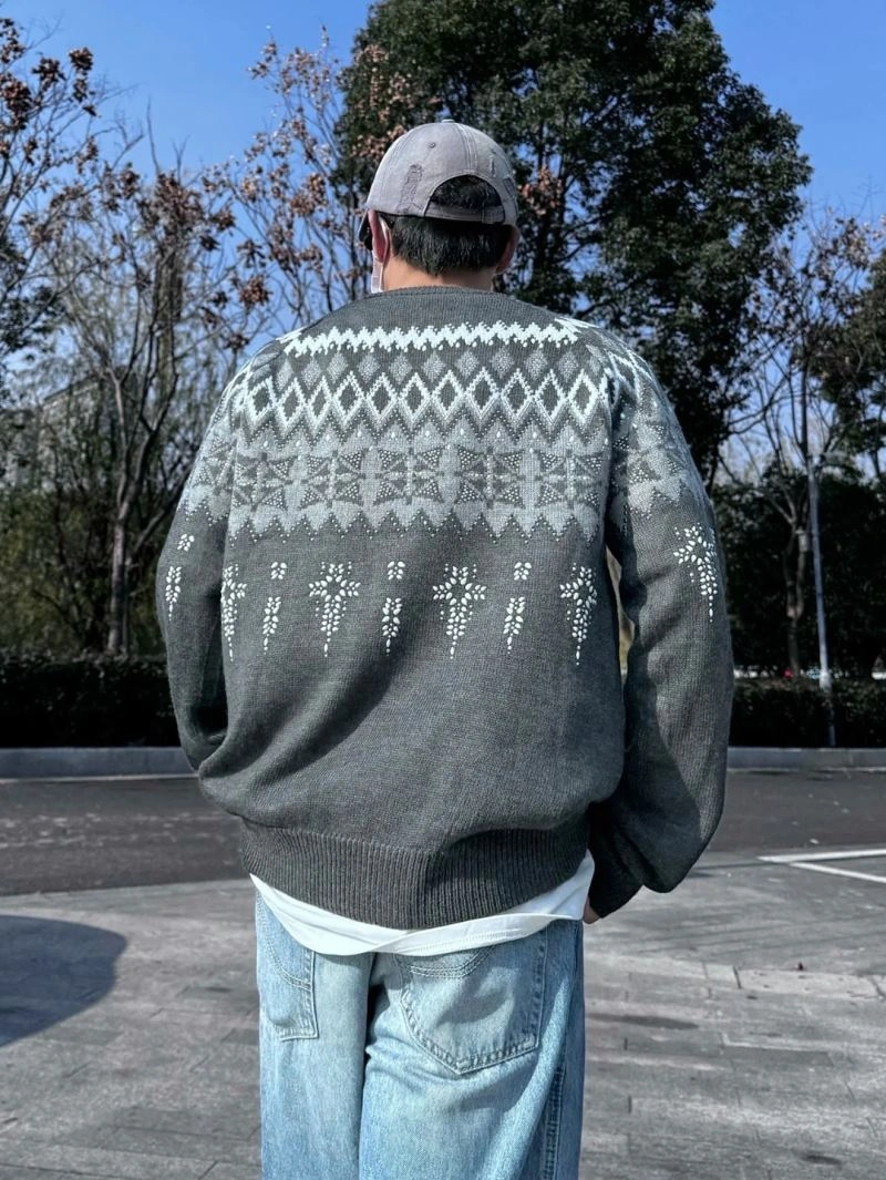 Bold Louis Vuitton Sweaters 138500