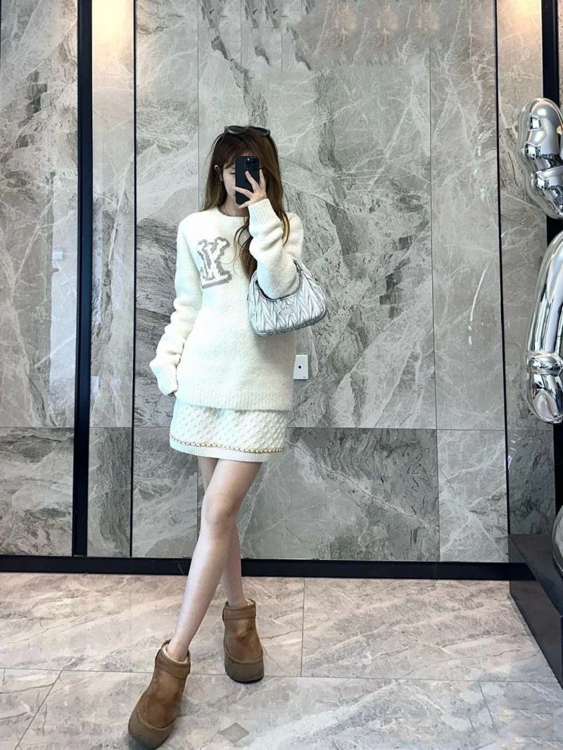 Louis Vuitton Sweaters Youthful 138495
