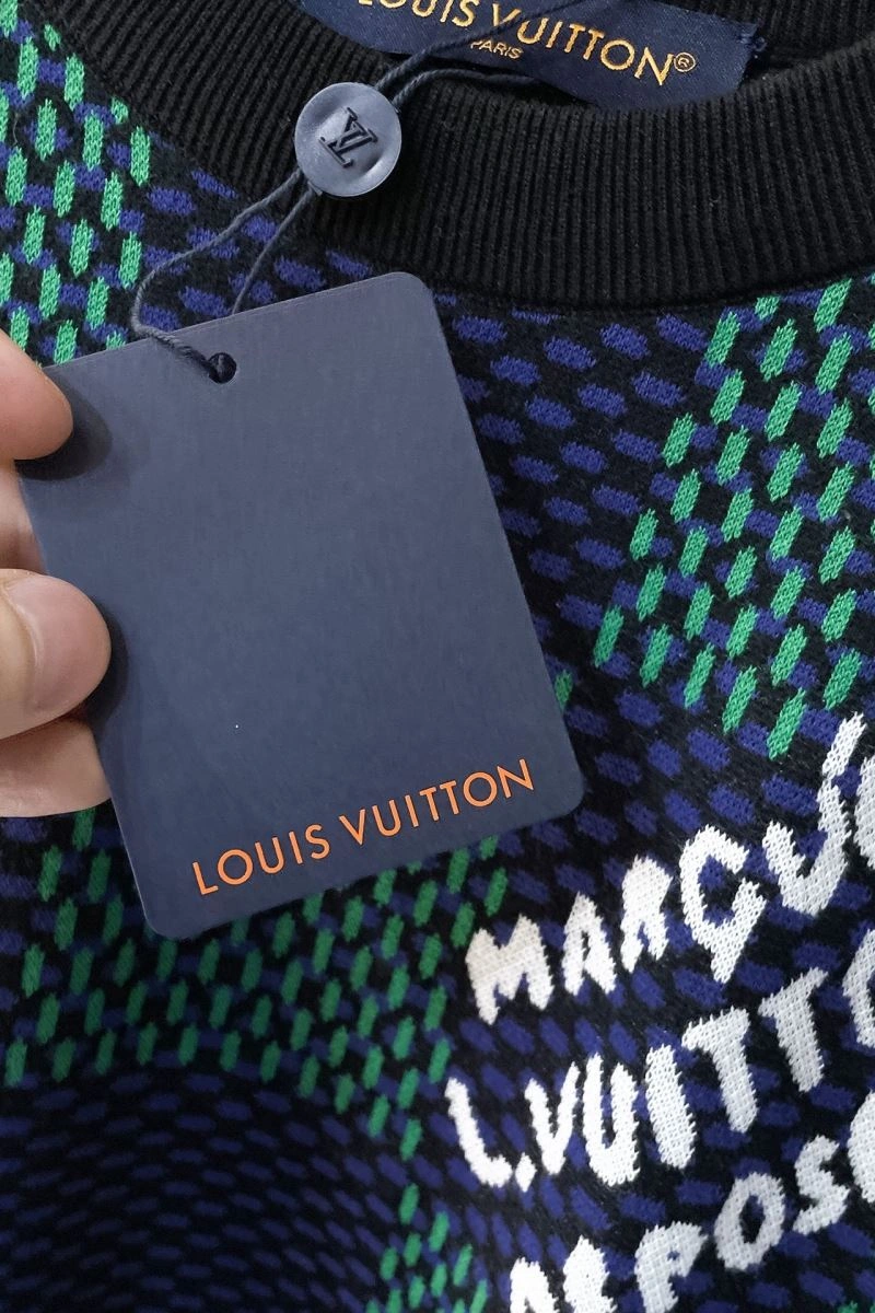 Louis Vuitton Sweaters Upgraded 138911