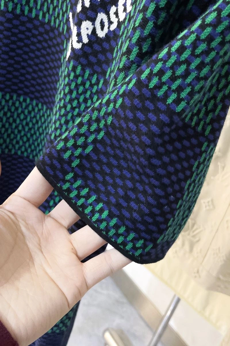Louis Vuitton Sweaters Upgraded 138911