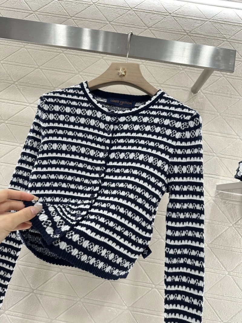 GoodFit Louis Vuitton Sweaters 131672