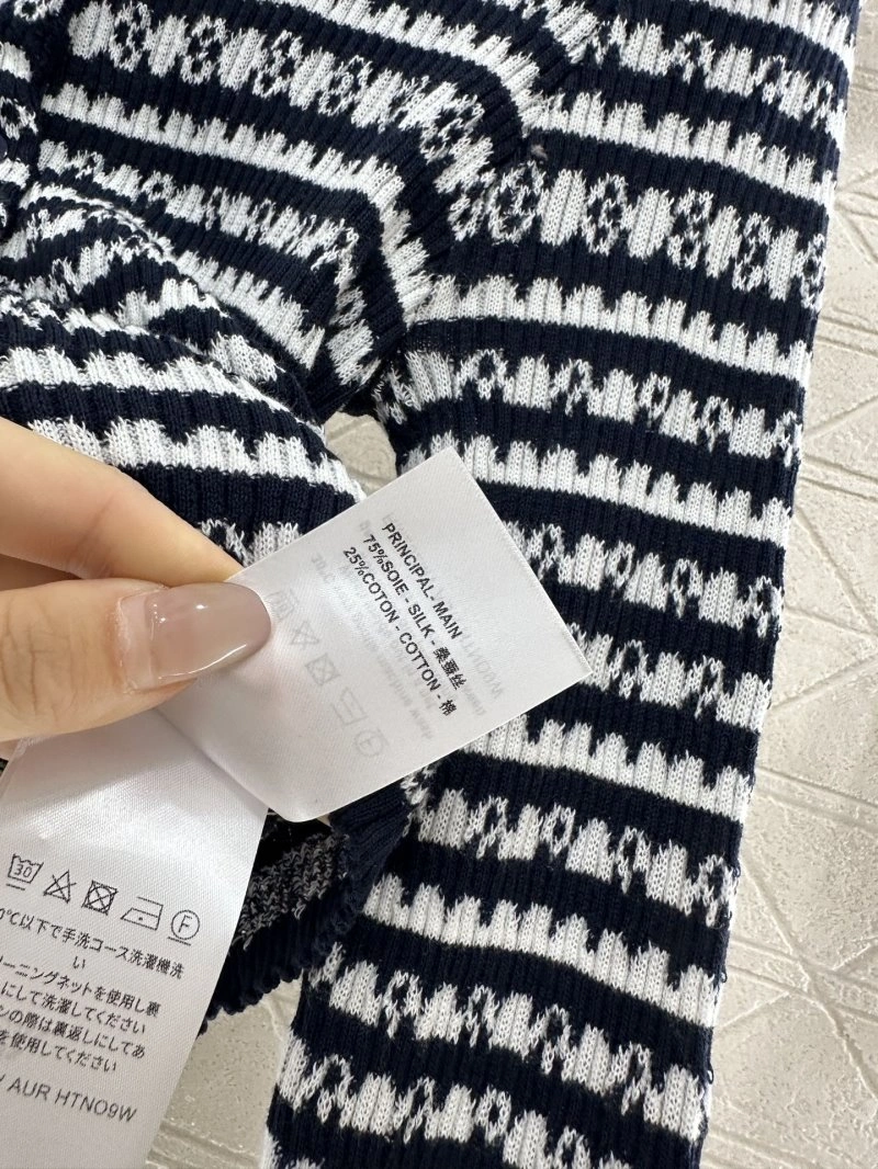 GoodFit Louis Vuitton Sweaters 131672