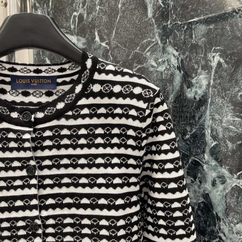 SportInspired Louis Vuitton Sweaters 131668