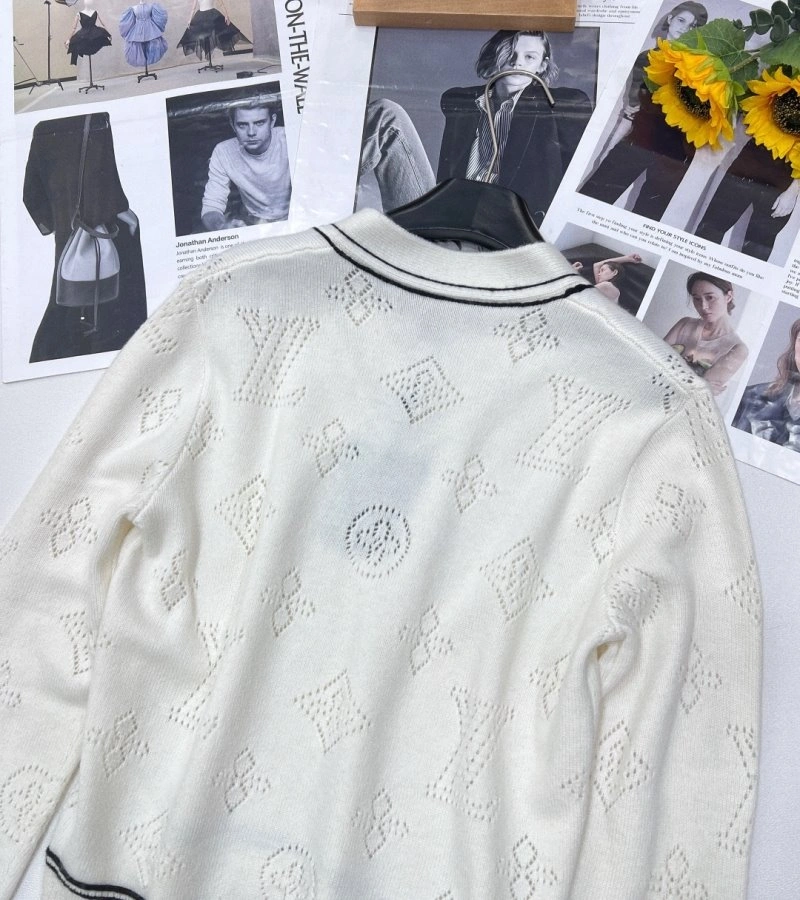 Effortless Louis Vuitton Sweaters 130601