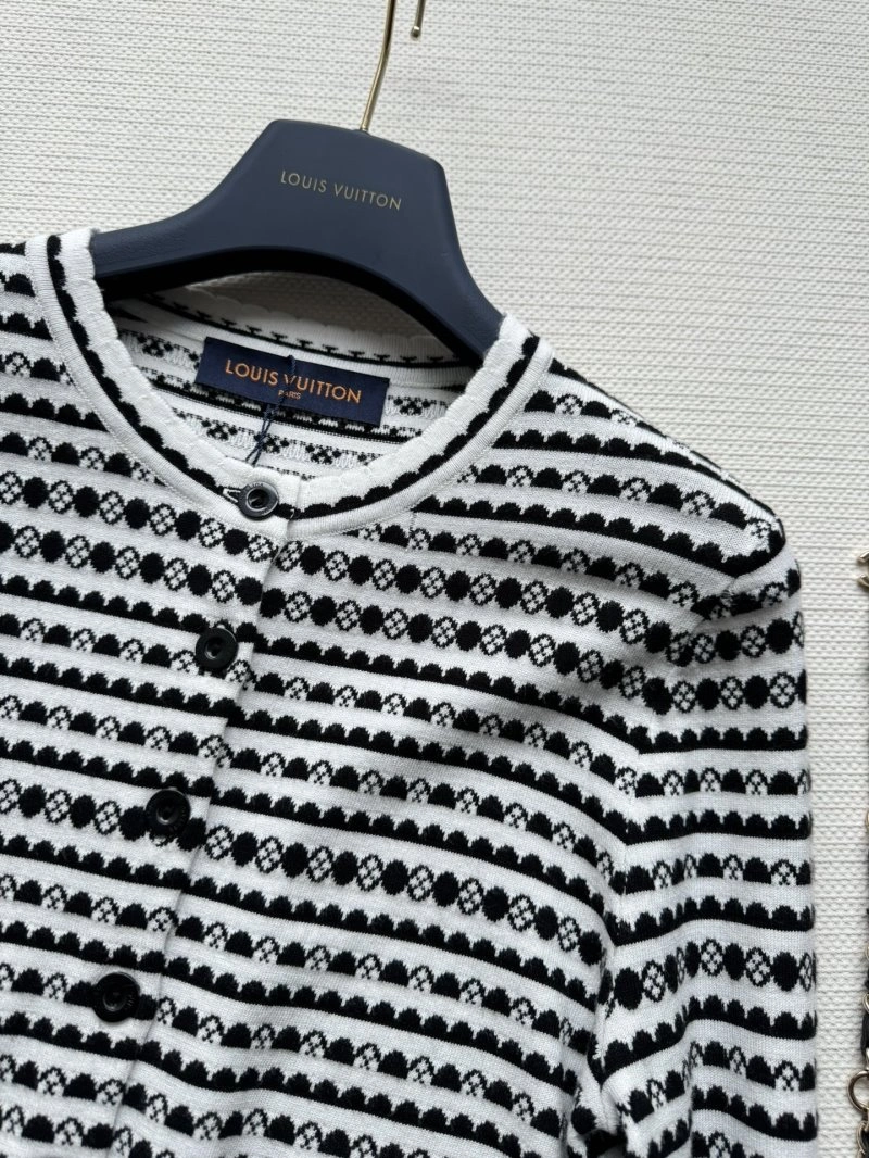 Louis Vuitton Sweaters Bright 130581