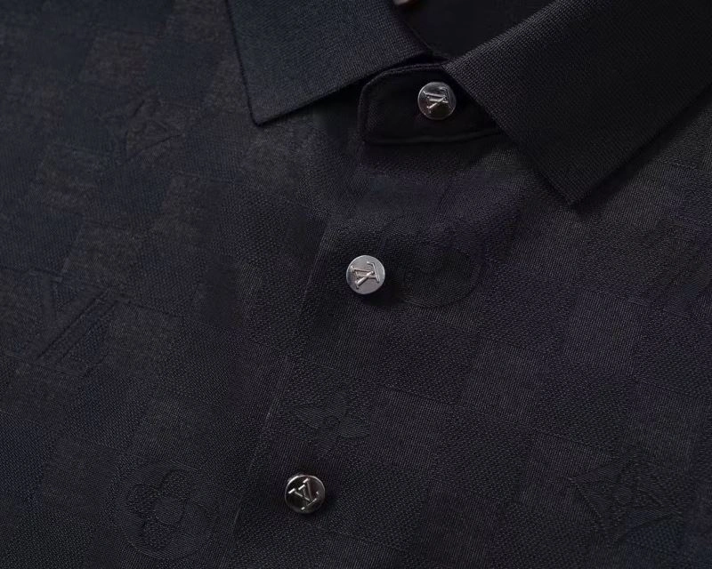 Minimalist Louis Vuitton T-Shirts 139237