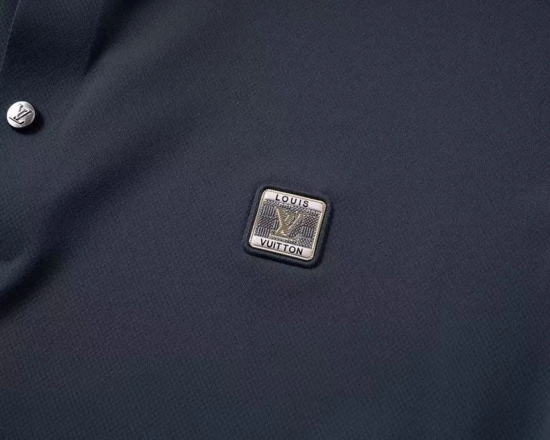 Minimalist Louis Vuitton T-Shirts 139229