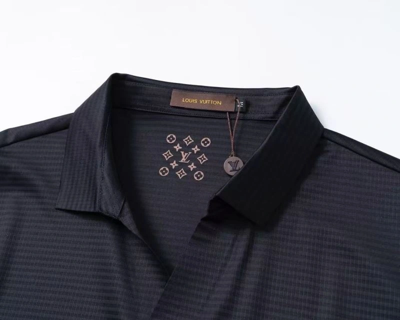 Bright Louis Vuitton T-Shirts 139227