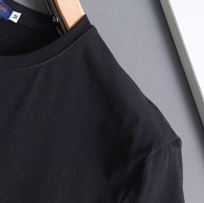 Cozy Louis Vuitton T-Shirts 139240