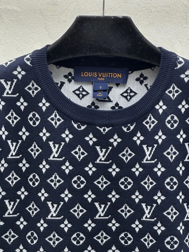 Comfortable Louis Vuitton T-Shirts 138811
