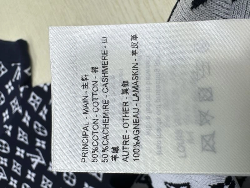 Comfortable Louis Vuitton T-Shirts 138811