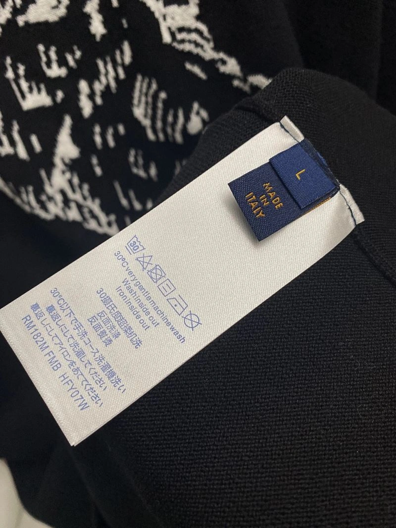 Sophisticated Louis Vuitton T-Shirts 138797