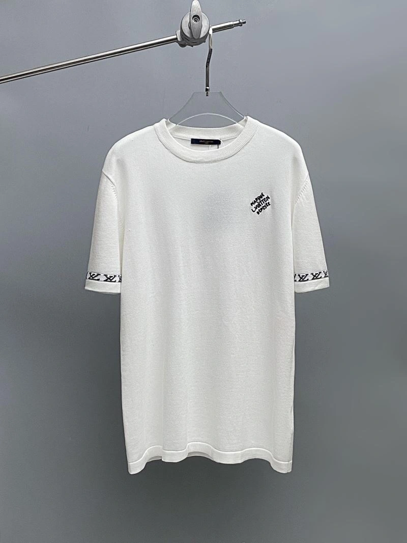 Louis Vuitton T-Shirts ModernLook 138803