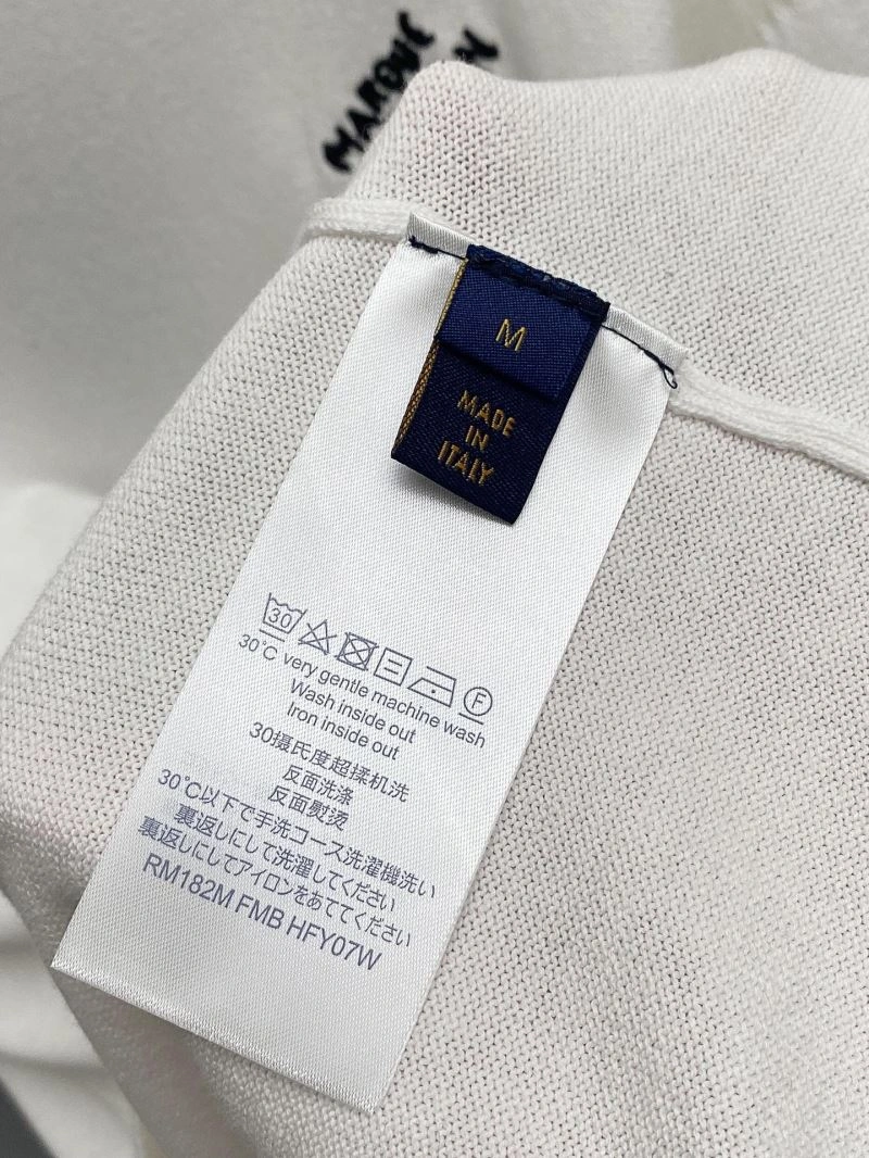 Louis Vuitton T-Shirts ModernLook 138803