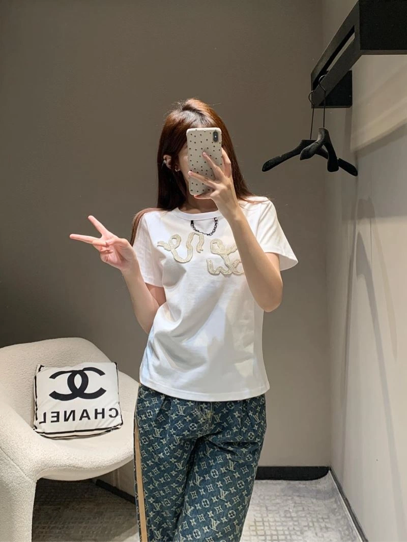 Lightweight Louis Vuitton T-Shirts 138796