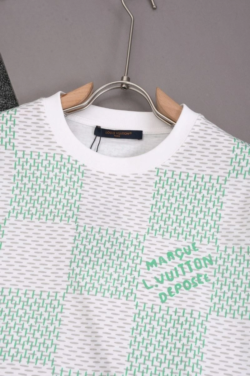 SunProtective Louis Vuitton T-Shirts 138782
