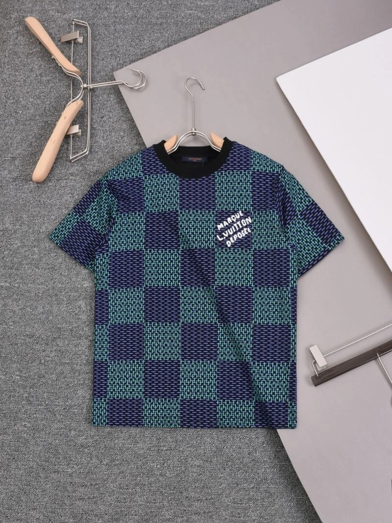 Premium Louis Vuitton T-Shirts 138781