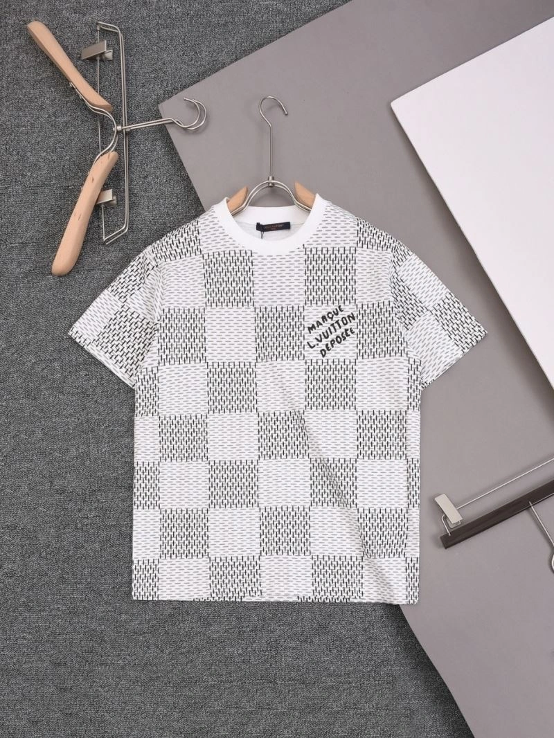 Neat Louis Vuitton T-Shirts 138788