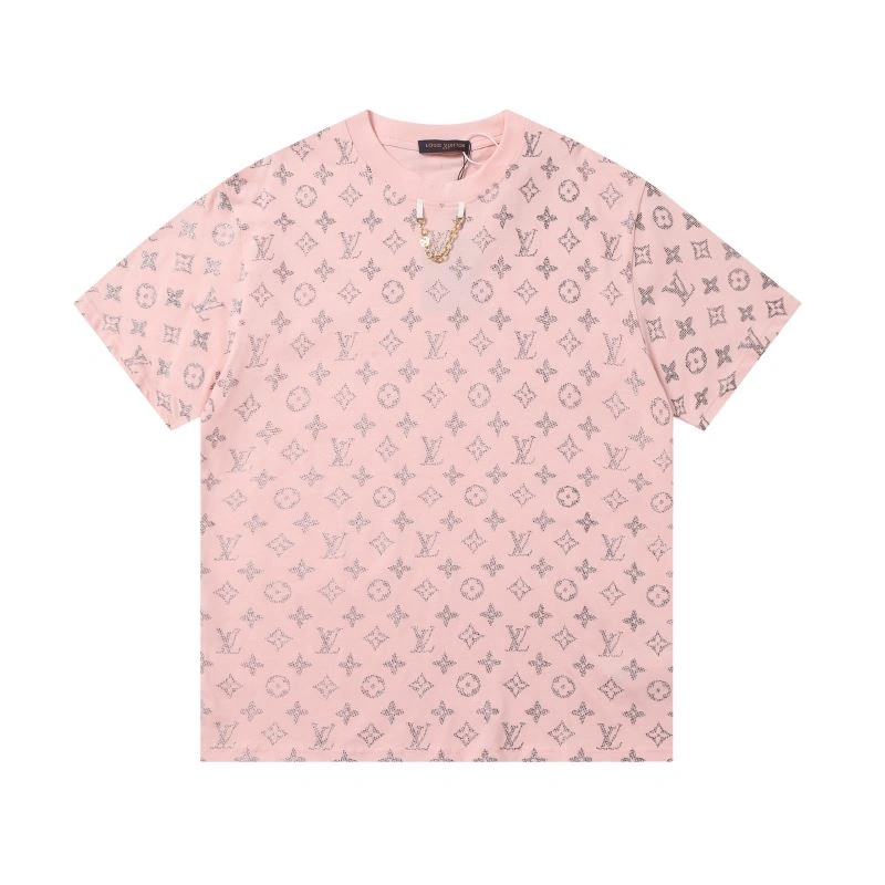 Sporty Louis Vuitton T-Shirts 132166