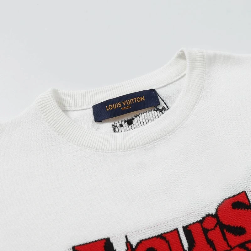 Louis Vuitton T-Shirts UrbanChic 139222