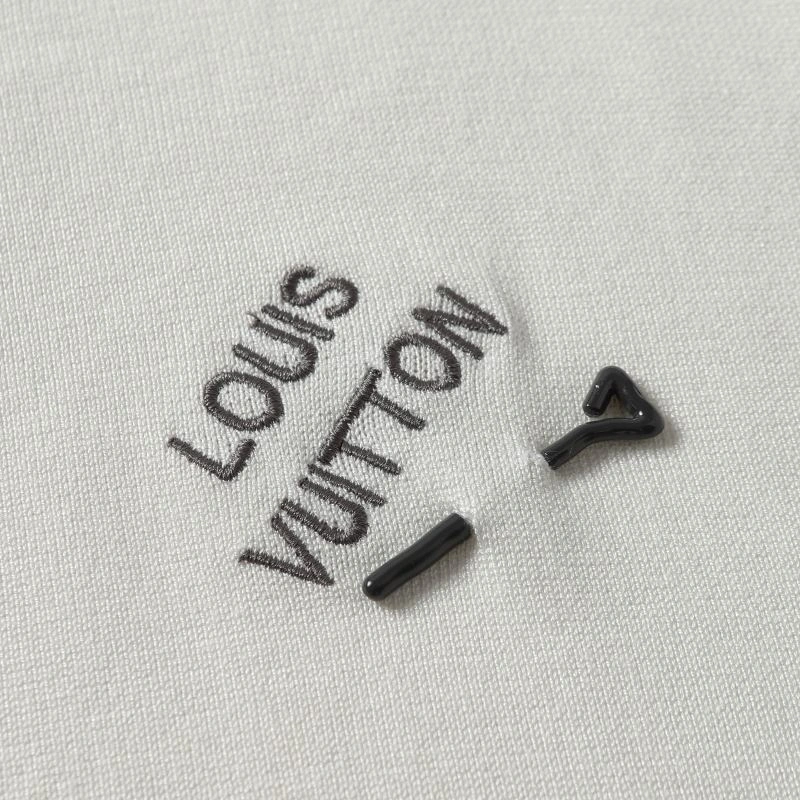 Louis Vuitton T-Shirts Durable 139221
