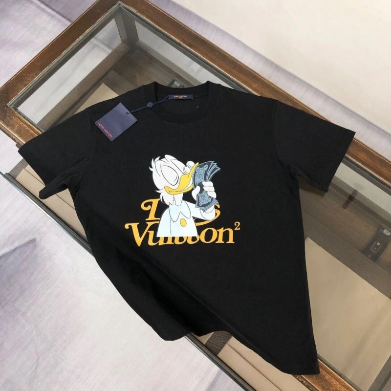 Sustainable Louis Vuitton T-Shirts 139208