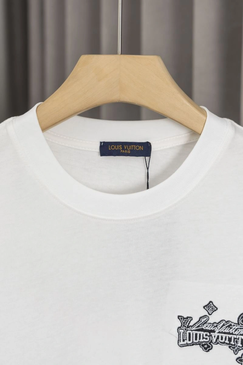HighQuality Louis Vuitton T-Shirts 139217