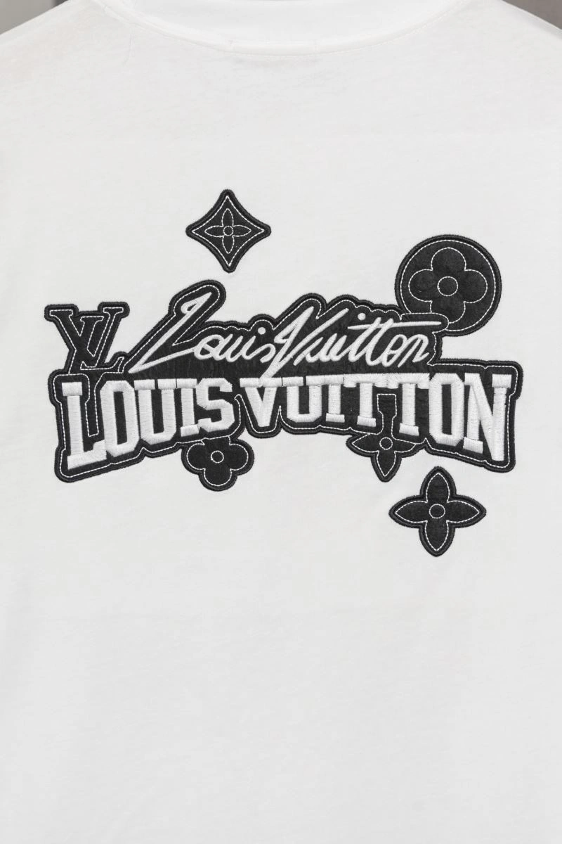 HighQuality Louis Vuitton T-Shirts 139217