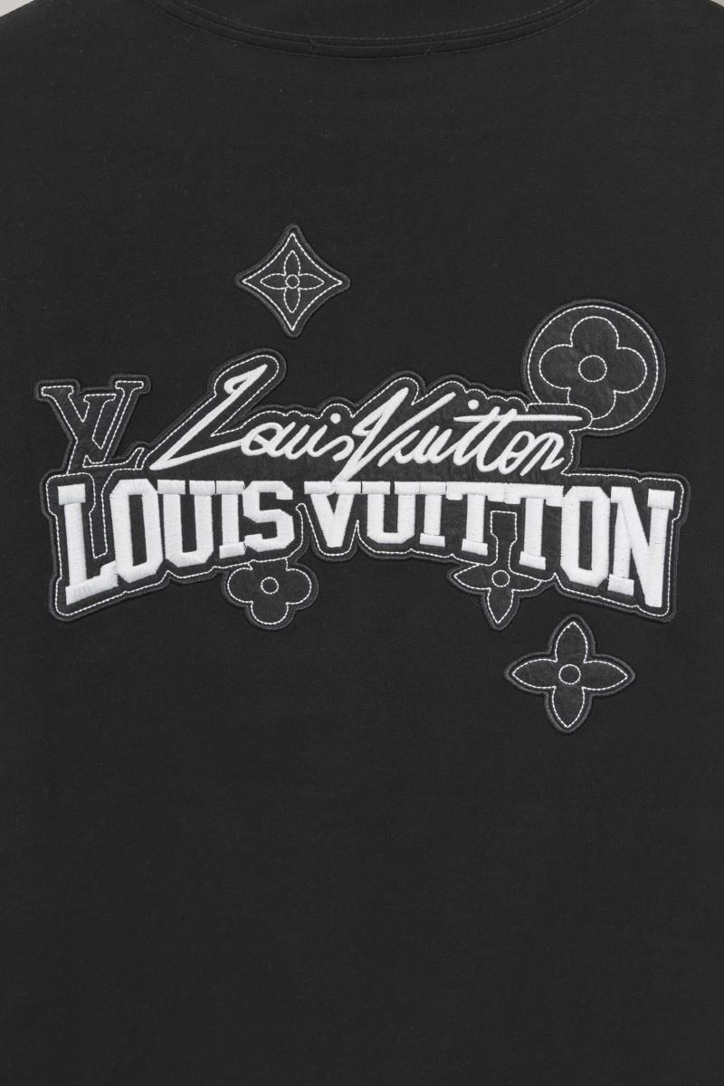 HighQuality Louis Vuitton T-Shirts 139217