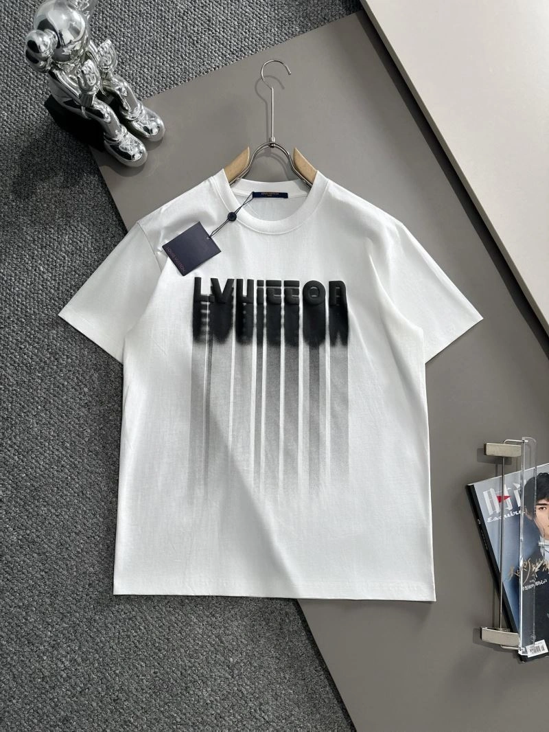 Durable Louis Vuitton T-Shirts 139209