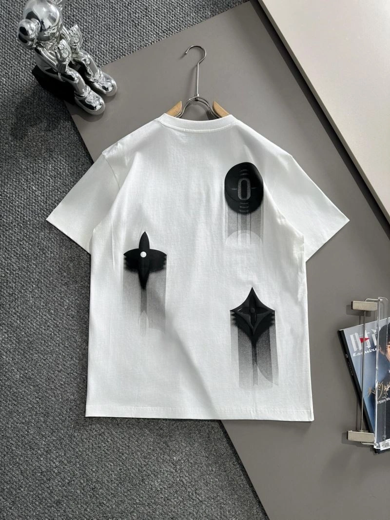 Durable Louis Vuitton T-Shirts 139209