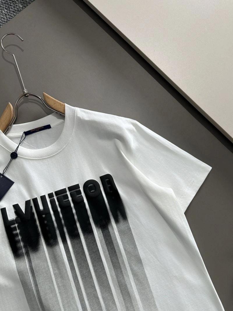 Durable Louis Vuitton T-Shirts 139209