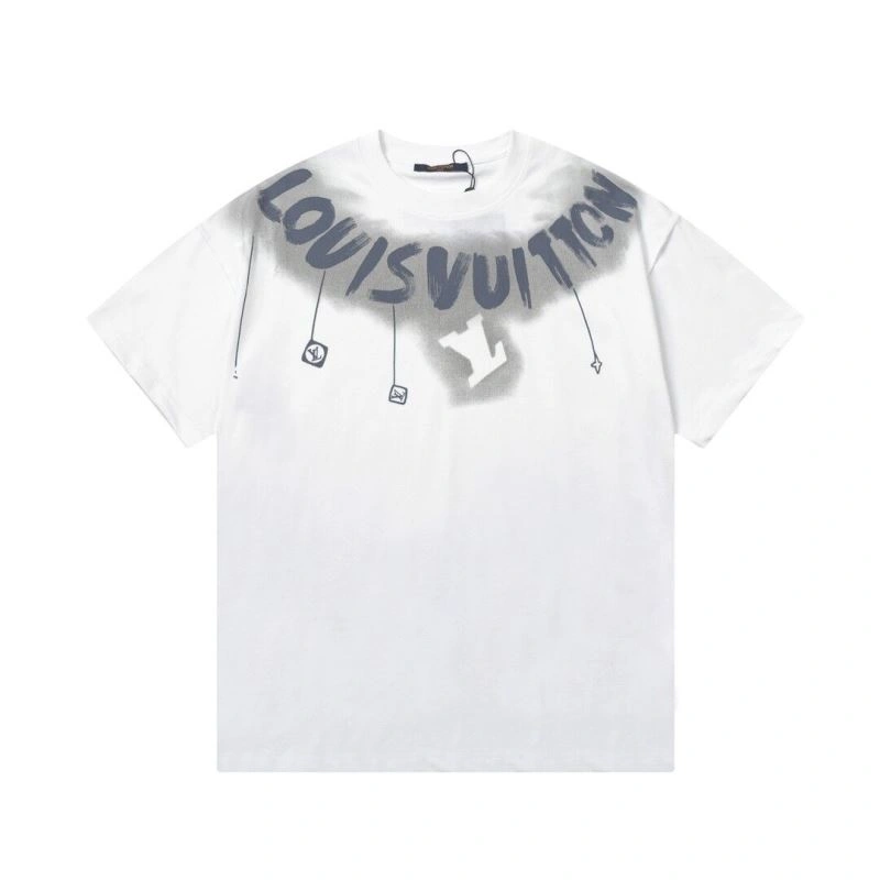 Louis Vuitton T-Shirts Sleek 139212