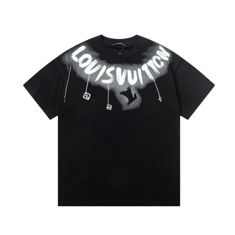 Louis Vuitton T-Shirts Sleek 139212