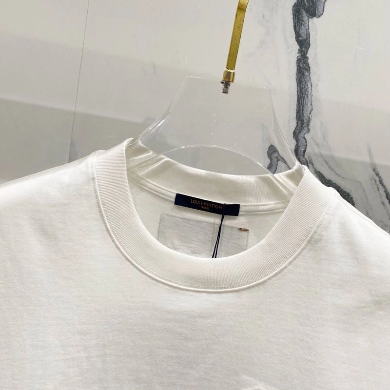 Louis Vuitton T-Shirts ComfortFit 132155