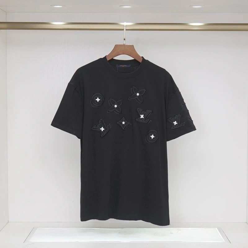 Lightweight Louis Vuitton T-Shirts 132183