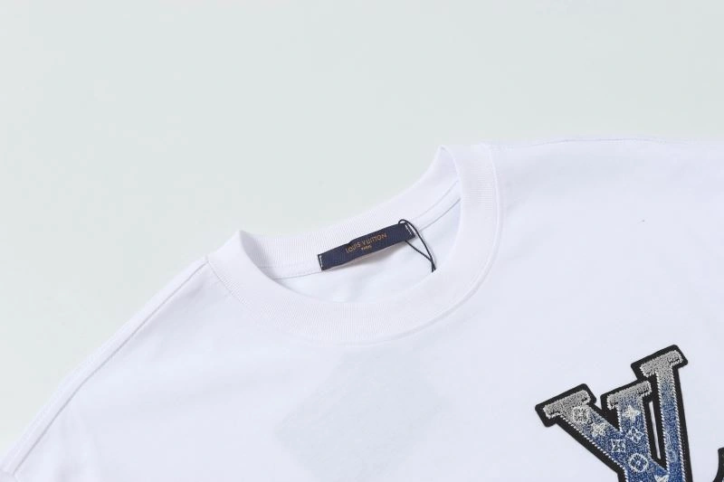 Louis Vuitton T-Shirts EyeCatching 132172