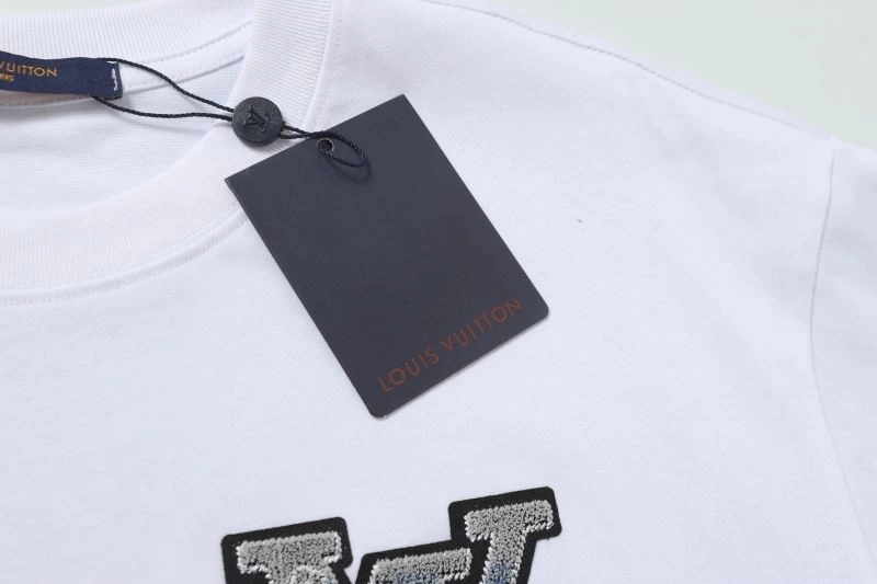 Louis Vuitton T-Shirts EyeCatching 132172