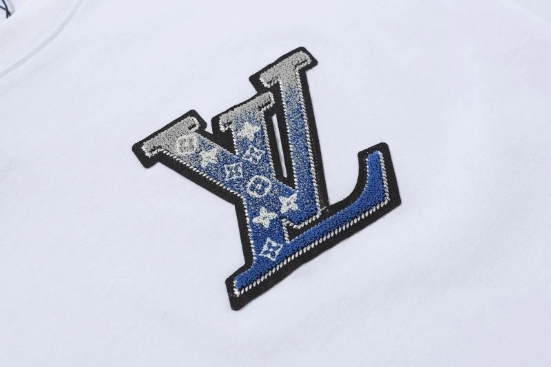 Louis Vuitton T-Shirts EyeCatching 132172