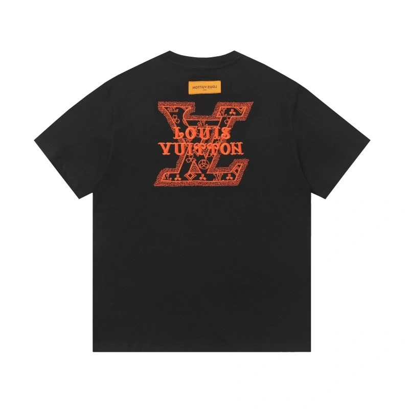 Louis Vuitton T-Shirts Casual 132158