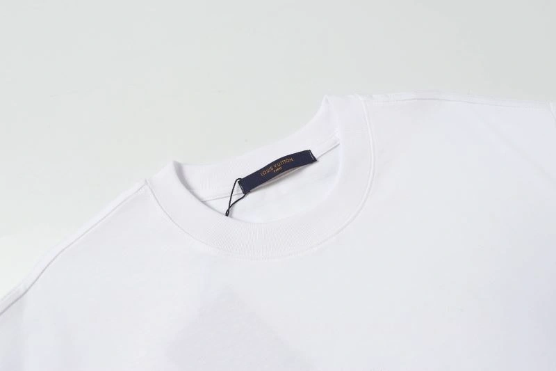 Louis Vuitton T-Shirts Sustainable 132171