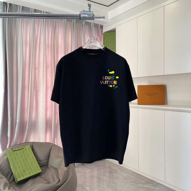 Louis Vuitton T-Shirts ComfortFit 132135