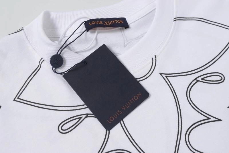Louis Vuitton T-Shirts EasyMatch 132118