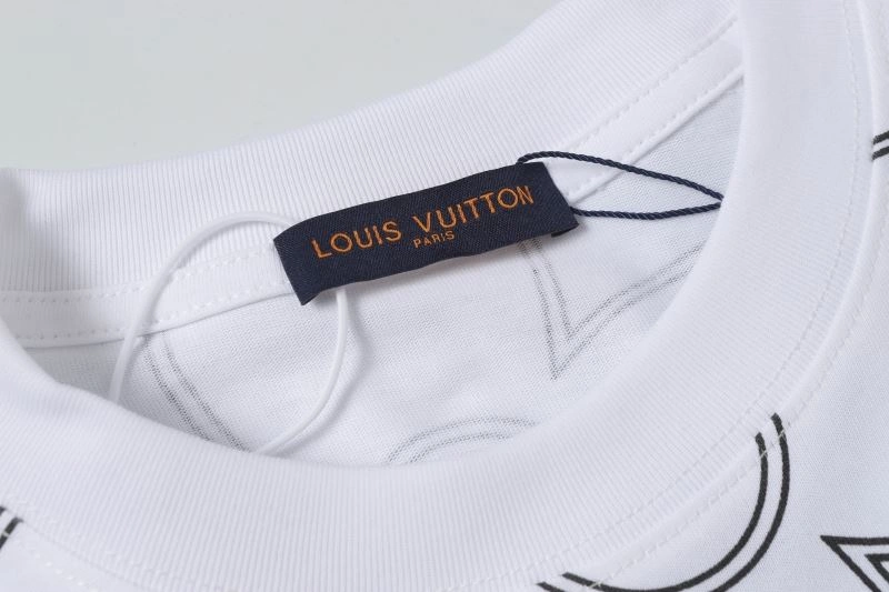 Louis Vuitton T-Shirts EasyMatch 132118